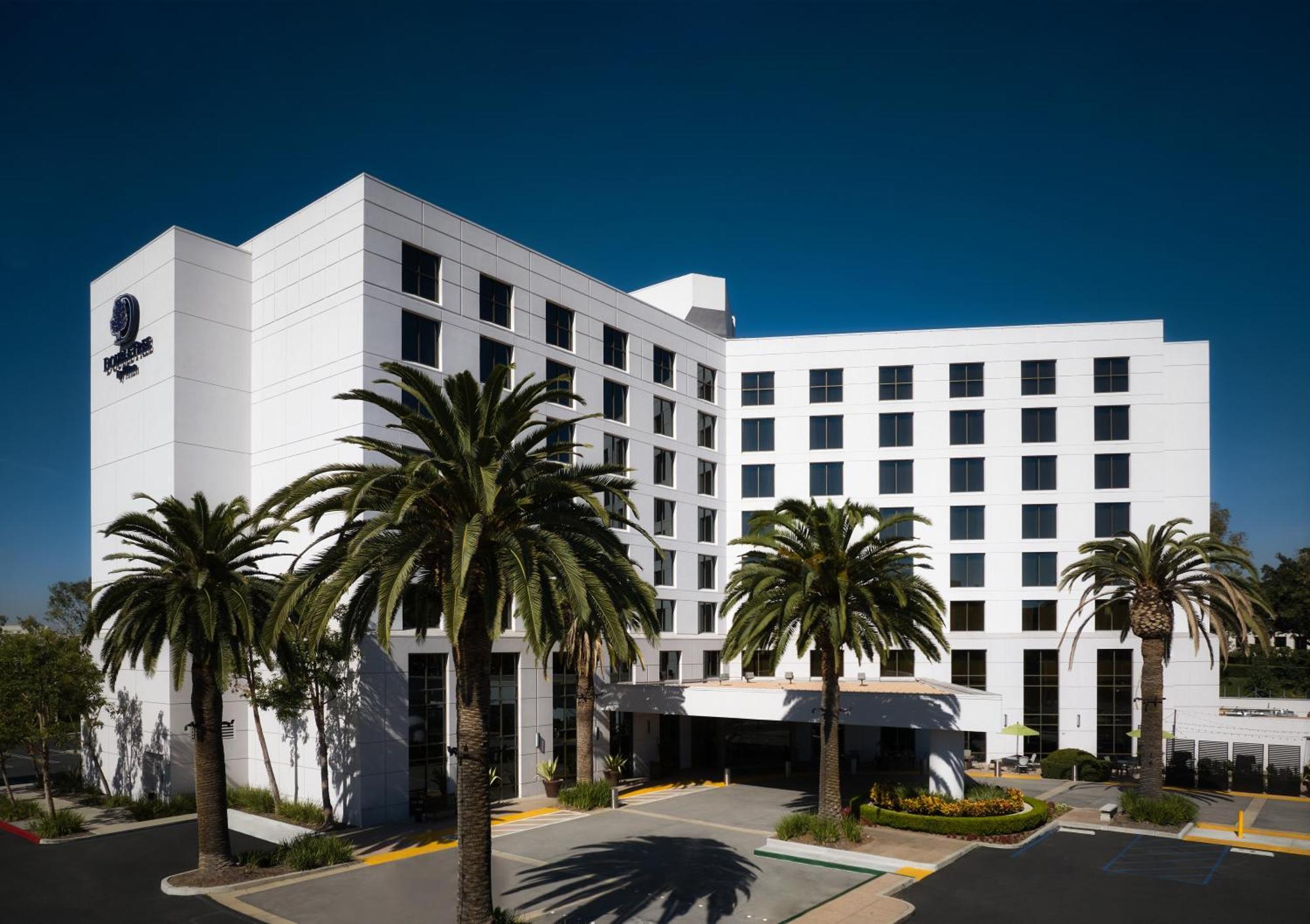 Doubletree By Hilton Irvine Spectrum Eksteriør billede
